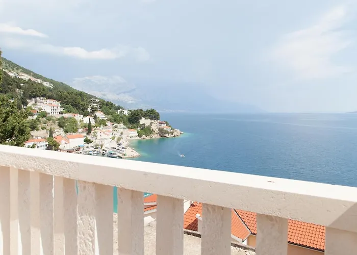 View 3*