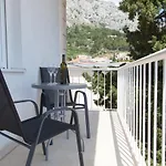 View 3*